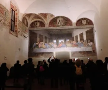 Milan: Semi-Private Walking Tour + Last Supper